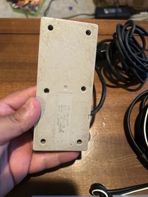 Nes Advantage, light gun and 1 Controller.