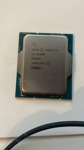 Intel Core i3-14100F 3.5/4.7GHz + ventirad intel (excellent conditions)