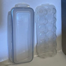 Lock N Lock 12 Eggs Container RV / Camping Kitchen Item