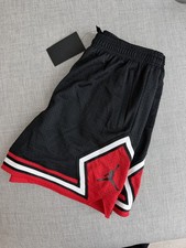 Nike Air Jordan Women  s Essential Diamond Basketball Shorts - M DD0287-010
