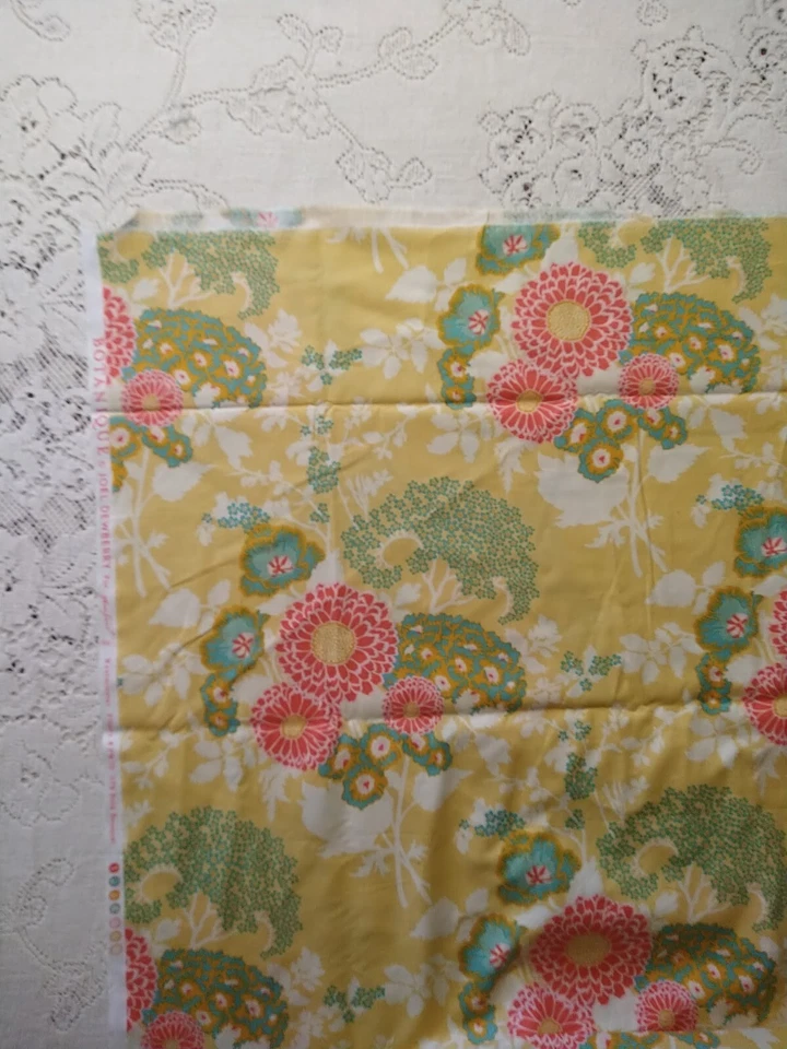 JOEL DEWBERRY "BOTANIQUE" BOLD BOUQUET Butternut 1 Yd 13" + Free Spirit Fabric - Image 2 of 4