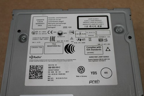VW Steuergerät Infotaiment Radio Composition Media MIB BT 3Q0035819 C - Picture 2 of 4