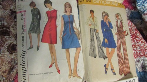 4 VINTAGE MID CENTURY 1960'S ERA DRESS PATTERNS & BELL BOTTOMS - Picture 2 of 3