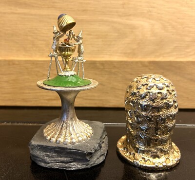 Christopher Nigel Lawrence, limitierte Auflage Silber vergoldet, Emaille & Schmuck Pilz