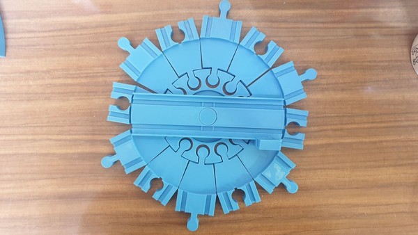 Tocadiscos de madera Train Track Ultimate 12 vías (Lidl, Aldi, Ikea, Brio)