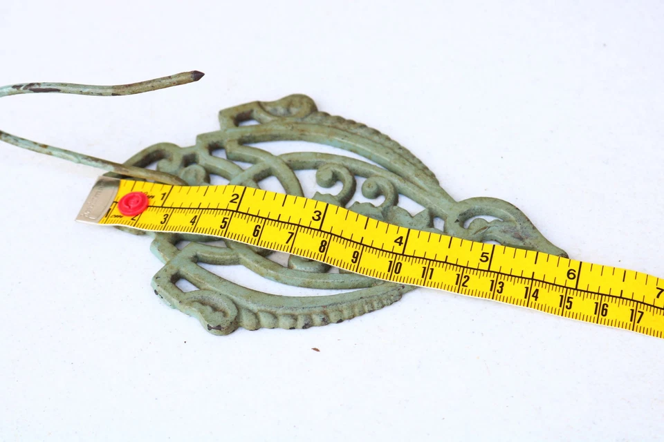 VINTAGE Metal WALL DOOR BILL HOOK  ADVERTISING Simple Green Elegant Old   YI - Image 4 of 4