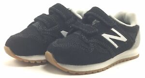 New Balance 520 Hook and Loop Black 