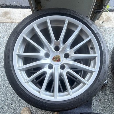Porsche 997 Sport Design Wheels Rear Tires
