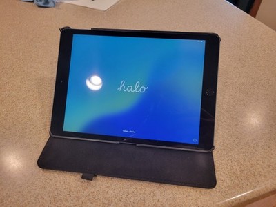 Unlocked Apple iPad 8th Gen 32GB Space Gray Wi-Fi Only