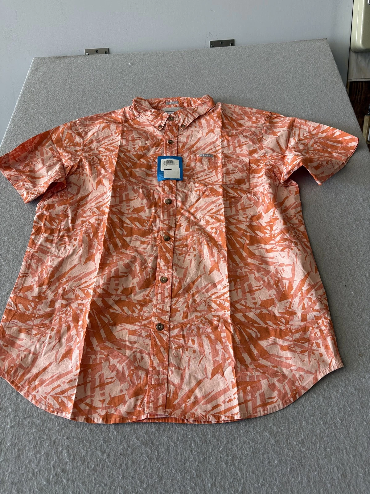 Columbia Men's Rapid Rivers Printed Button-Down Shirt Short Sleeve Orange L NWT