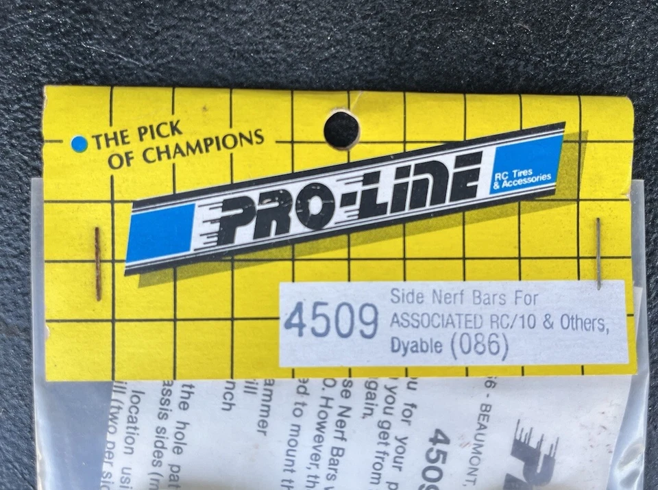 Pro-Line Racing RC10 RC 1:10 Side Nerf Bars “Dyeble” WHITE PAIR #4509 BRAND NEW - Image 2 of 4