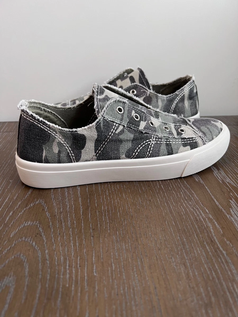 Madden Girl Shoes Womens 8 Green Camo Slip Ons Jamee 1587 Sneakers