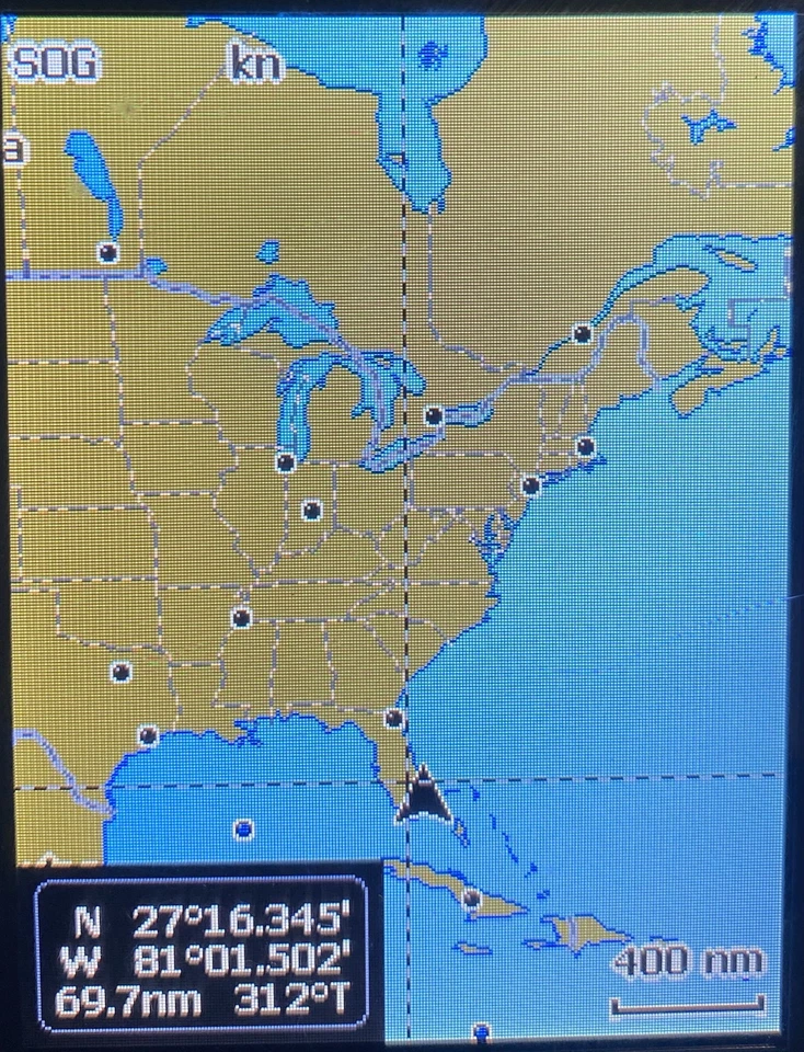 LOWRANCE Elite-4M GPS Chartplotter and Fish Finder Sonar *For Parts Only* - Image 3 of 4