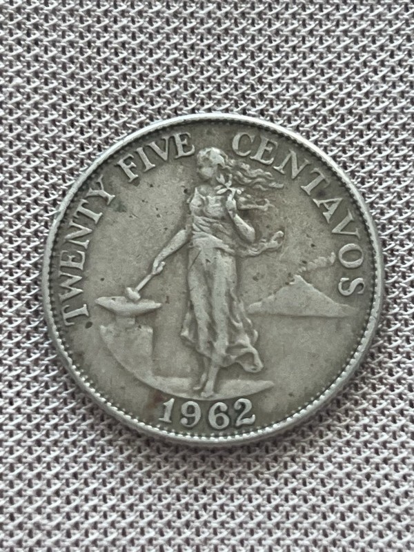 1962 Philippines 5 Centavos Coin Republic of the Philippines World Coin