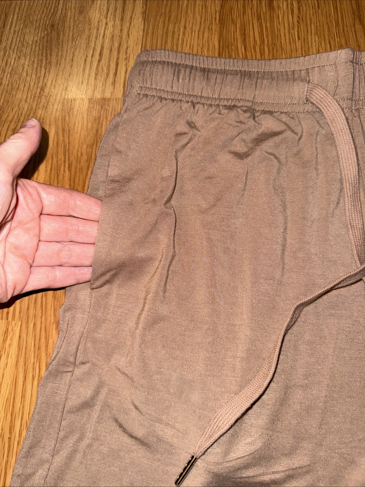 Comfrt Women's Drawstring Waist Sleepwear Cloud Shorts Mocha XS Relax