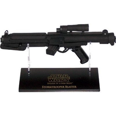 MASTER REPLICAS STAR WARS A NEW HOPE STORMTROOPER BLASTER .33