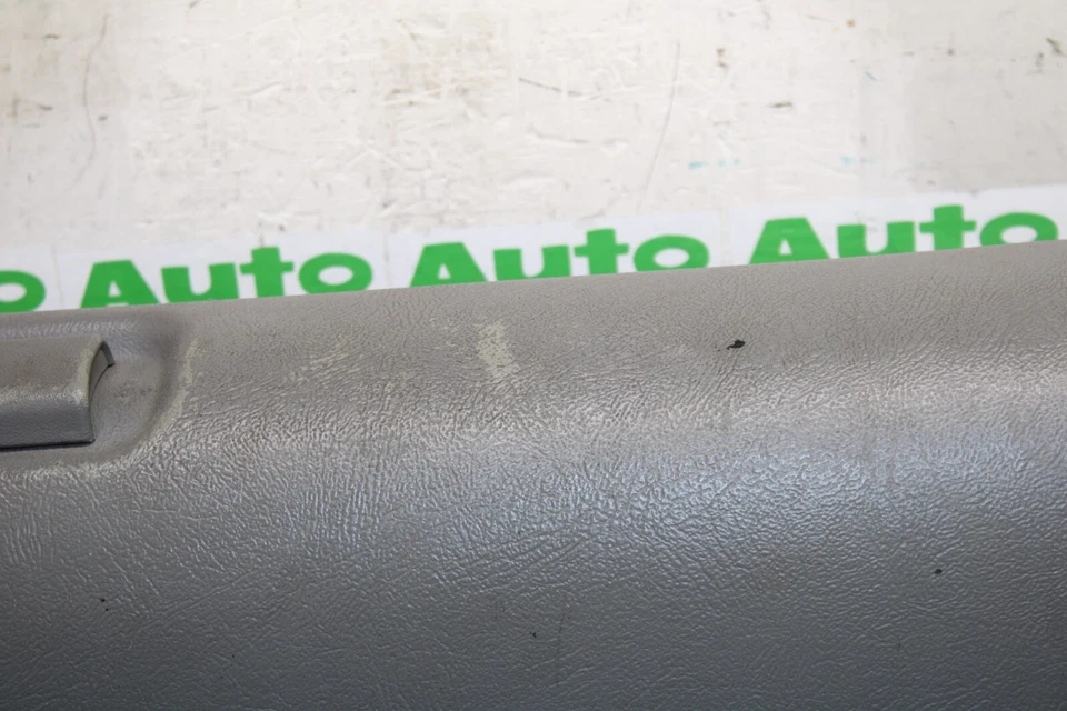 95-98 OBS Chevy CK1500 2500 3500 Suburban Tahoe - Conjunto de guantera gris OEM  Foto 2 de 4