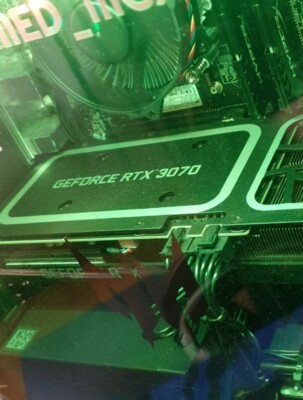 Predator Orion 3000 RTX3070  Intel-Core i7  16GB-RAM