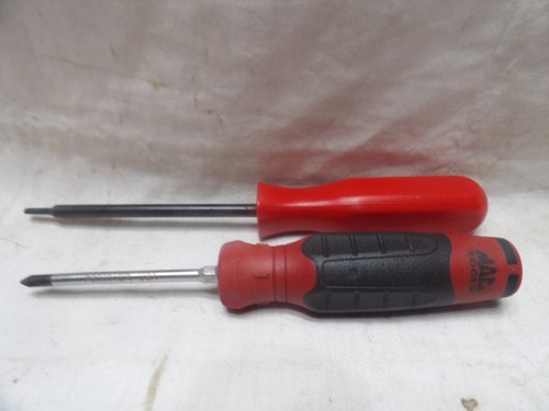 Mac #1 Phillps and T15 Torx Screwdrivers USA - Picture 6 of 7