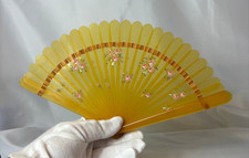 Vtg Translucent Honey Colored Celluloid Brise Fan With Handpainted Pink Roses