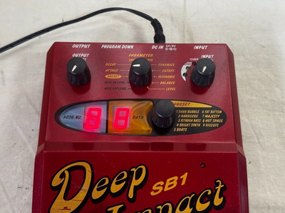 Akai SB1 Deep Impact Bass Synth w/ power supply | eBay