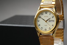 Vintage 1993 Seiko Alba Success V533-6B60 Day/Date Quartz Mens Watch From JAPAN