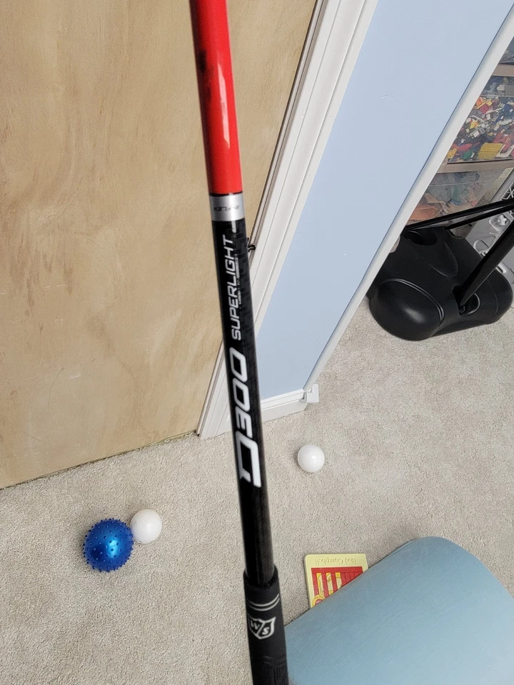 Wilson Staff D300 Single Iron 8 Iron Graphite Regular Right 37.0in RH  - Image 4 of 4