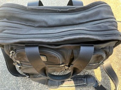 TUMI Alpha Expandable Organizer Briefcase Laptop Bag Black  26141 DH