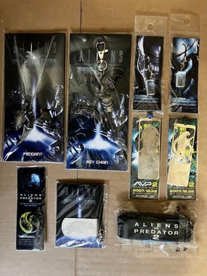 AVP Alien vs Predator Merchandise Set Anhänger Schlüsselanhänger Geldklammer 3D