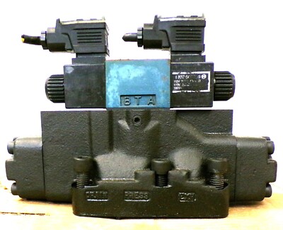Bosch 9810231006 Hydraulic Directional Control Valve w/ Spool & Coils Refurbishe