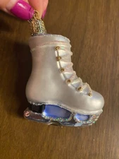 Merck Family's OLD WORLD CHRISTMAS White Ice Skate Blown Glass Ornament OWC 3"