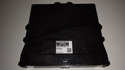 2015-2016 Toyota Prius V Power Management Control module 89681-47030