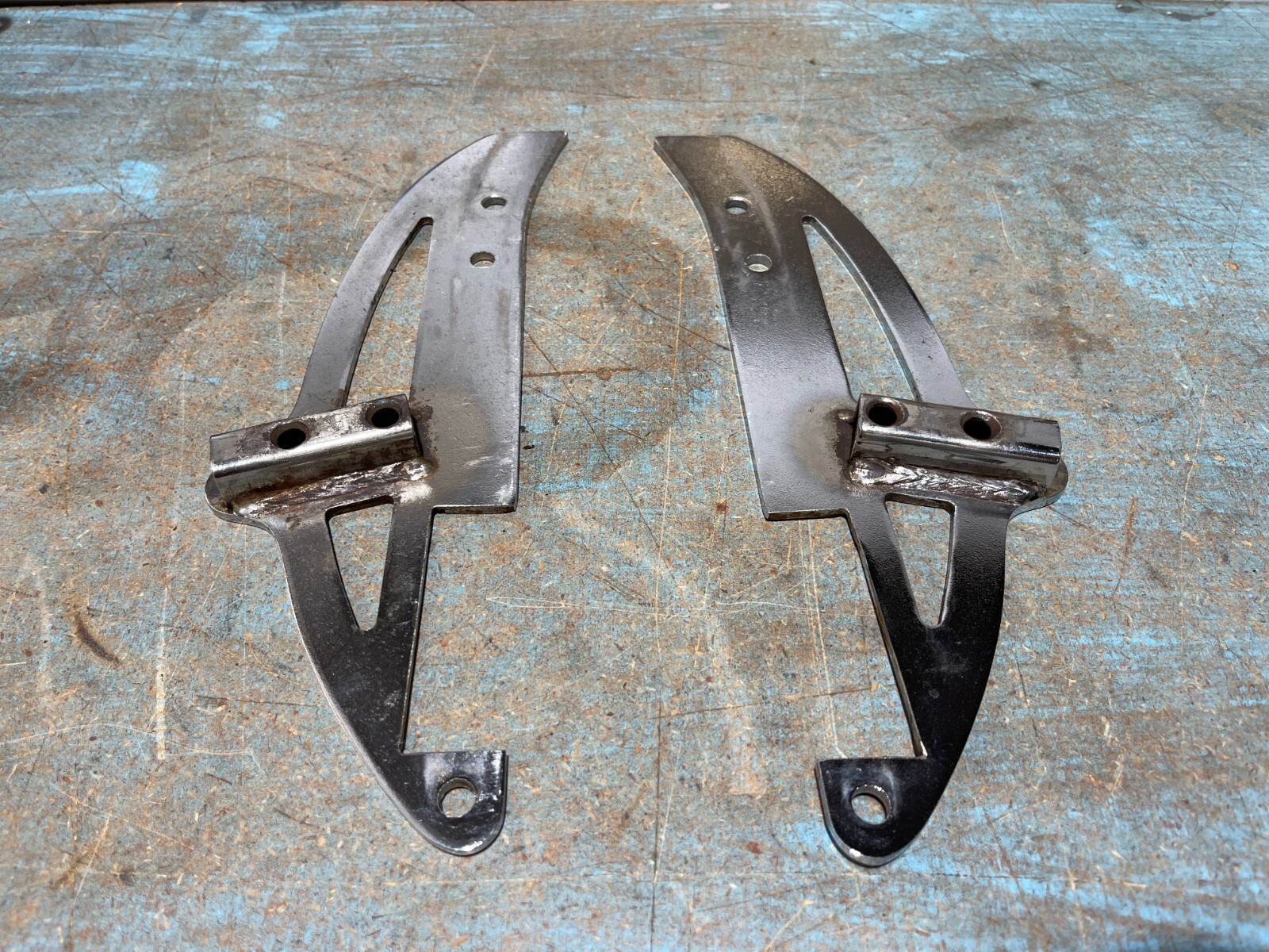 Harley Davidson Shovelhead Sissy Bar Bracket 91/4" on center bolt hole