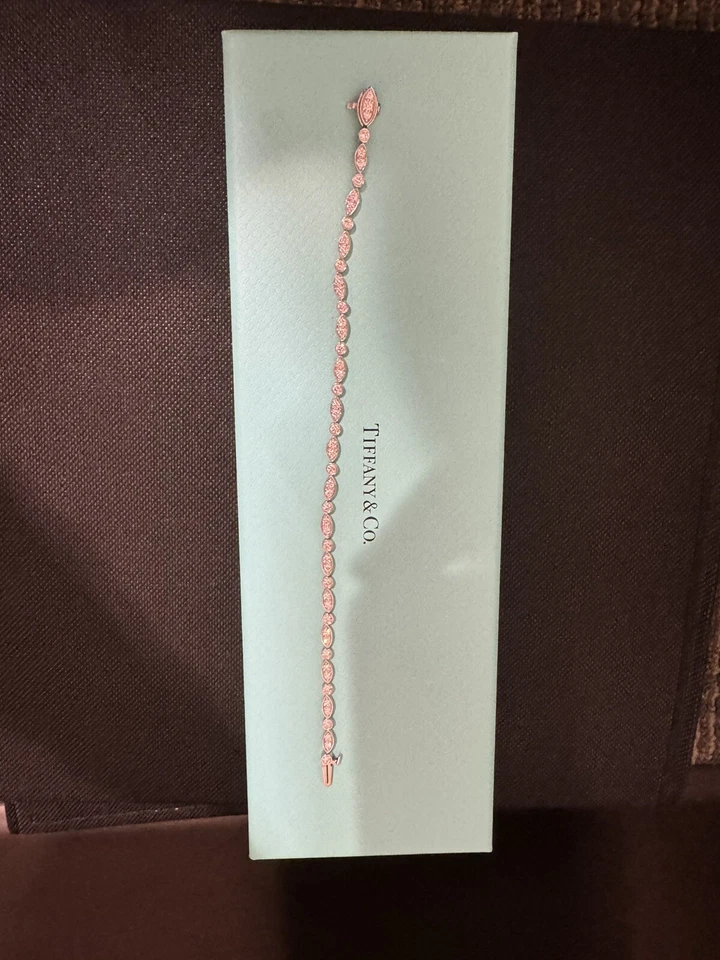 Authentic Tiffany&Co. Jazz Bracelet Platinum Diamond 1.6ct - Image 2 of 4