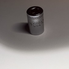 Mac Tools 1/4" Drive 10MM 6PT Metric Shallow Chrome Socket USA M610MM