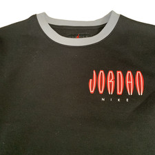 NIKE Air Jordan Sweatshirt Boys Youth Large Jumpman Graphic Logo Black