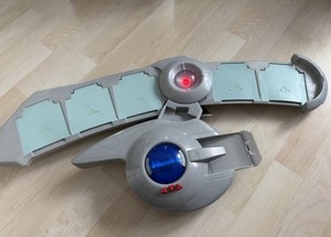yugioh arm card holder Real Life Dueling with Duel Disks and mechanical movement Holding Arms - Millennium Pack