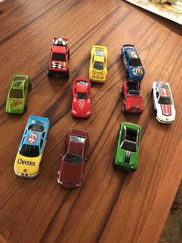 Semi Trailer Truck Die Cast Car Carrier + 10 Cars Holds 24 Both Sides Open - Picture 11 of 12
