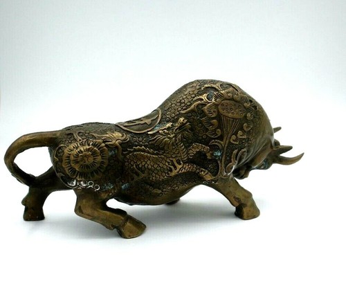 Vintage Bronze Brass Chinese Year of the Ox Feng Shui Granting Bull w Dragon - Picture 6 of 10