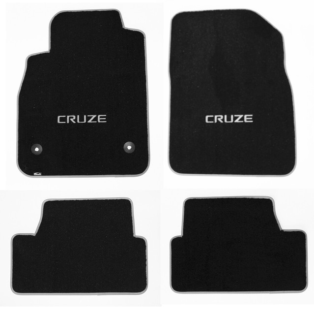 NEW! BLACK FLOOR MATS 20102014 Chevy Cruze with Silver Embroidered