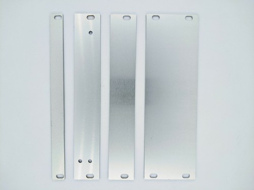 3U 4HP Eurorack blank front panel Brushed aluminium / BLACK w. PCB mount holes - Picture 3 of 7