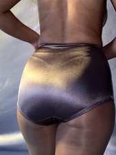 VTG Nylon Spandex Skins VANITY FAIR PINK PANTIES GIRDLE Gentle Nip Tuck 34  New