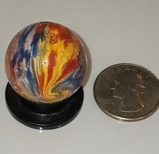 ANTIQUE GERMAN PANELED ONIONSKIN END OF DAY MARBLE SHOOTER 1 INCH DIAMETER.