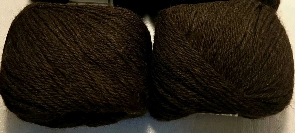 Lavish 10 Skein Lot 100% Superfine Alpaca LUXURY Yarn Brown DK 50g 109yd RARE - Image 4 of 4