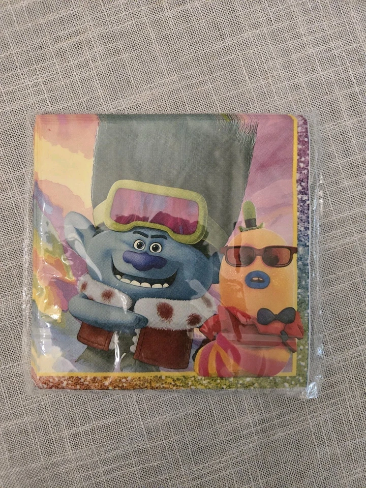 Juego de 41 piezas de suministros para fiestas de cumpleaños Trolls decoraciones de fiesta vajilla ¡Vendedor de EE. UU.! Foto 2 de 4