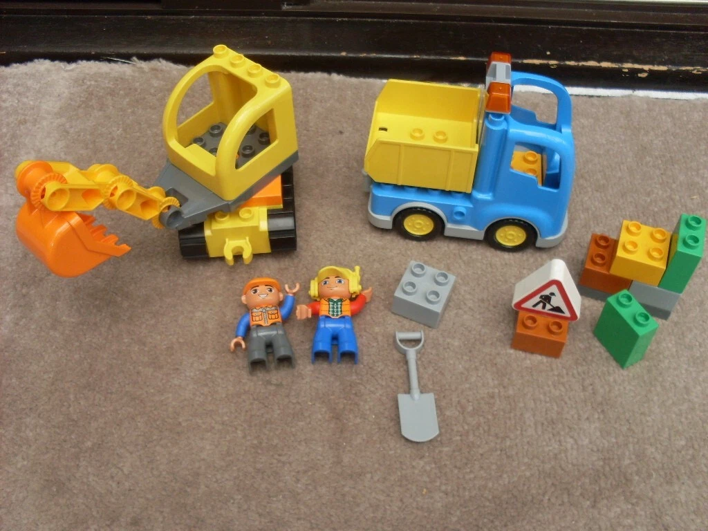 LEGO DUPLO Truck Tracked Excavator 10812 Set Is Complete VGC