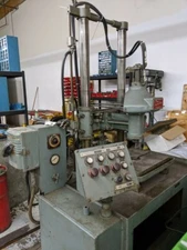 SUPERIOR HONE MODEL VA S/N: 2800-10, (VERY RARE MACHINE) 3 PH 480V Stroke 18" Di