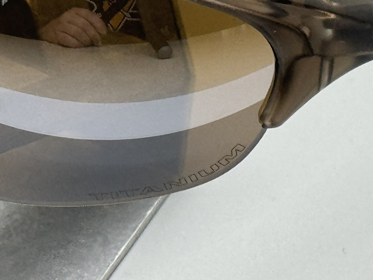 OAKLEY オークリー　Half Jacket 1.0 titanium Oakley Half Jacket 1.0 Aluminum w/ Titanium Iridium and Ice