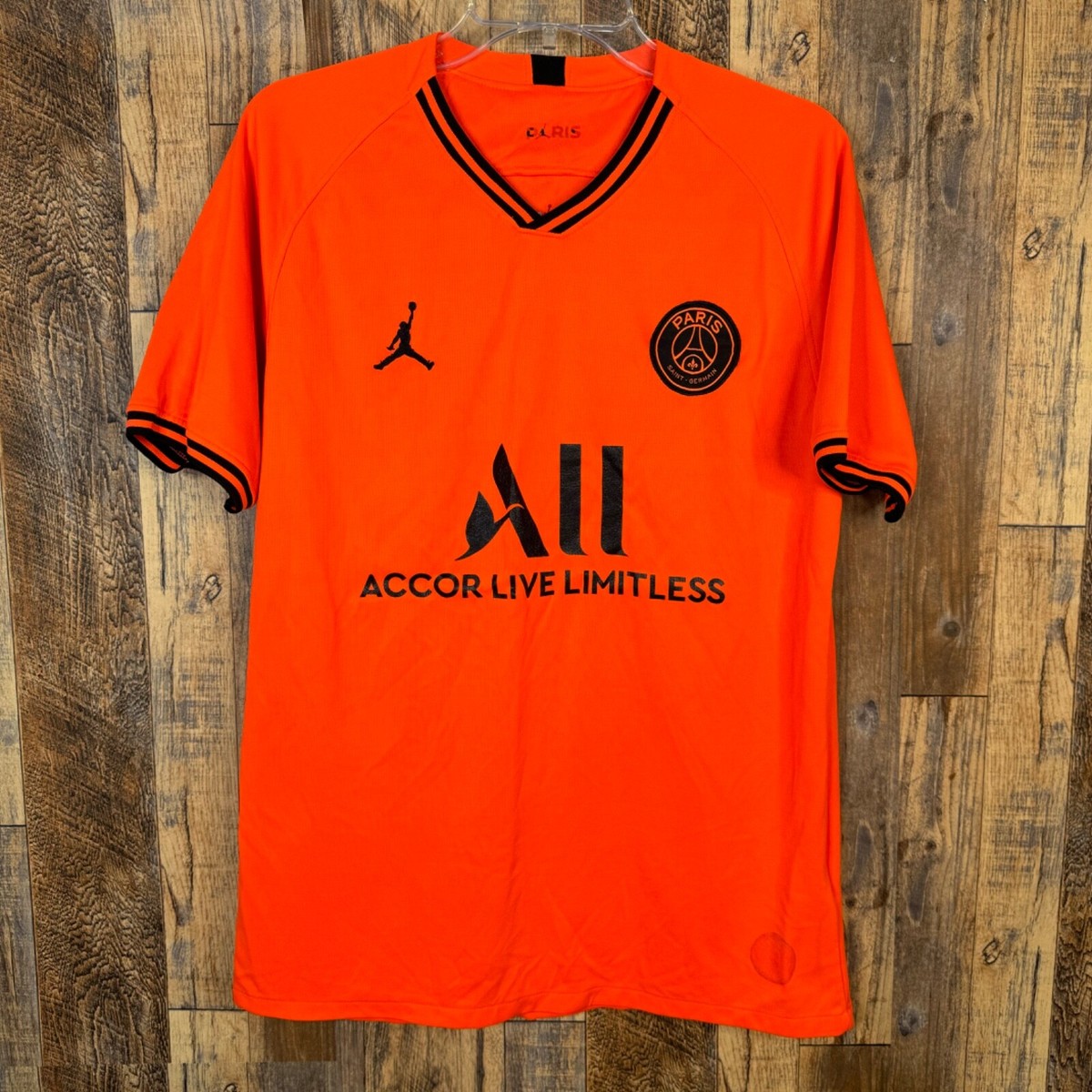 Paris Saint-Germain 2019-20 Away Soccer Jersey Nike Men's Medium