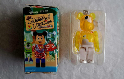 BE@RBRICK Summer Vacation Disney-Pixar Blind Mystery Box Figure Wall-E + Eve